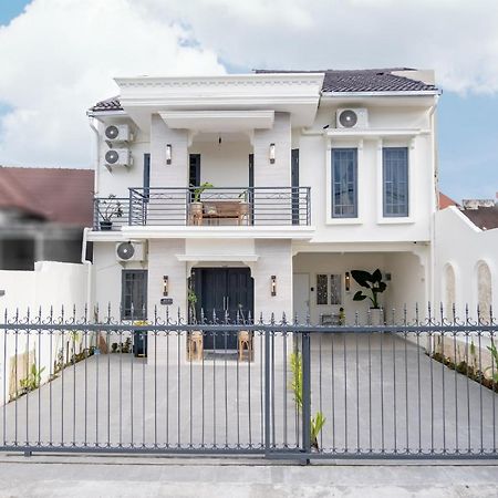 Siji Plemburan Vacation Home Kejayan Exterior foto